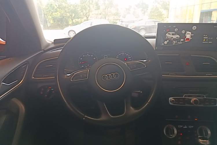 Used Audi Q3 2016 30 TFSI Collector's Edition Intelligent Model Steering Wheel