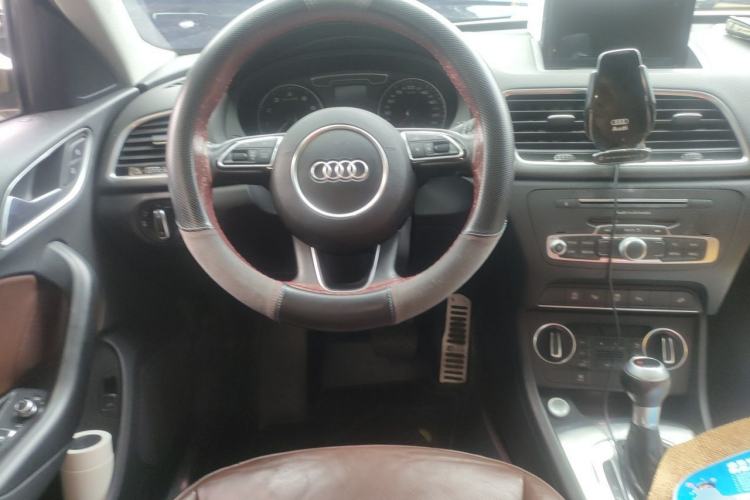 Used Audi Q3 2016 35 TFSI quattro all-wheel-drive style model Steering Wheel
