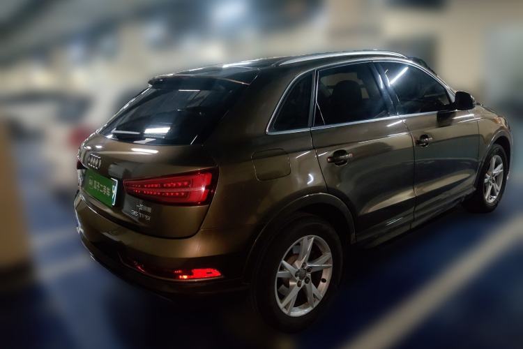 Used Audi Q3 2016 30 TFSI Fashion Model Rear Right 45 Deg