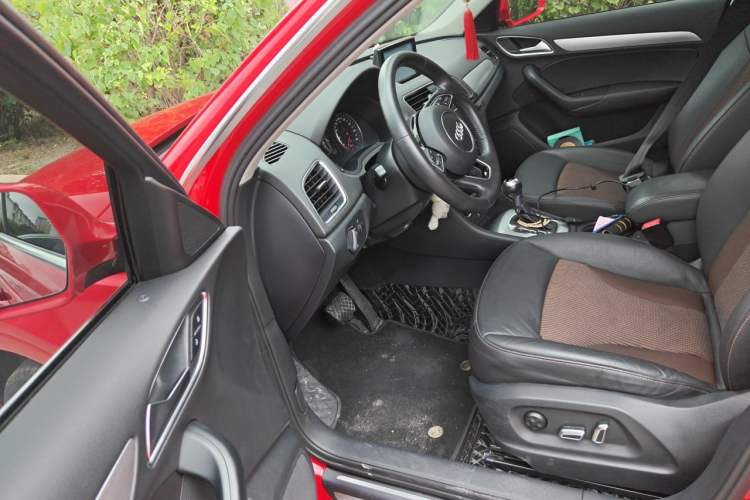 Used Audi Q3 2016 30 TFSI Fashion Model Driver Seat