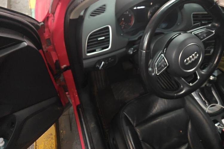Used Audi Q3 2016 30 TFSI Fashion Model Driver Seat