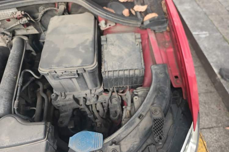 Used Audi Q3 2016 30 TFSI Fashion Model Engine Bay Left