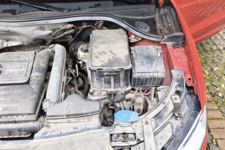 Used Audi Q3 2016 30 TFSI Fashion Model Engine Bay Left