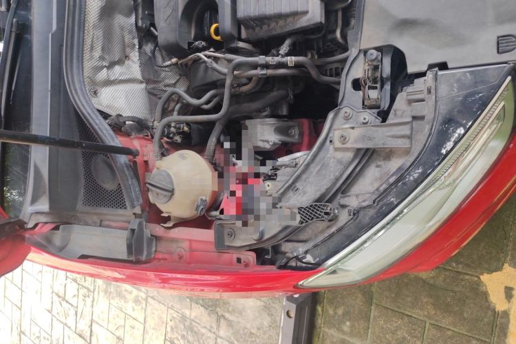 Used Audi Q3 2016 30 TFSI Standard Model Engine Bay Right