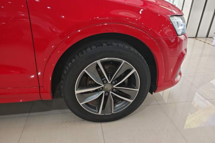 Used Audi Q3 2016 40 TFSI quattro all-wheel-drive sport model Exterior 5