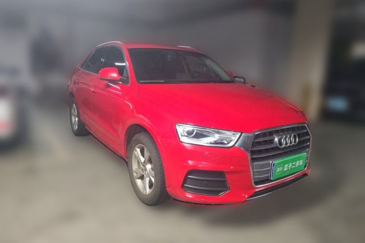 Used Audi Q3 2016 30 TFSI Fashion Model Front Right 45 Deg