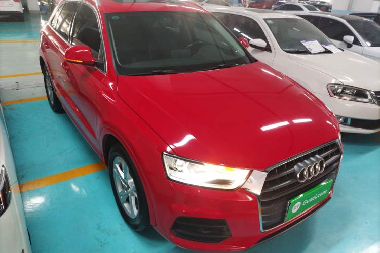 Used Audi Q3 2016 35 TFSI Fashion Model Front Right 45 Deg