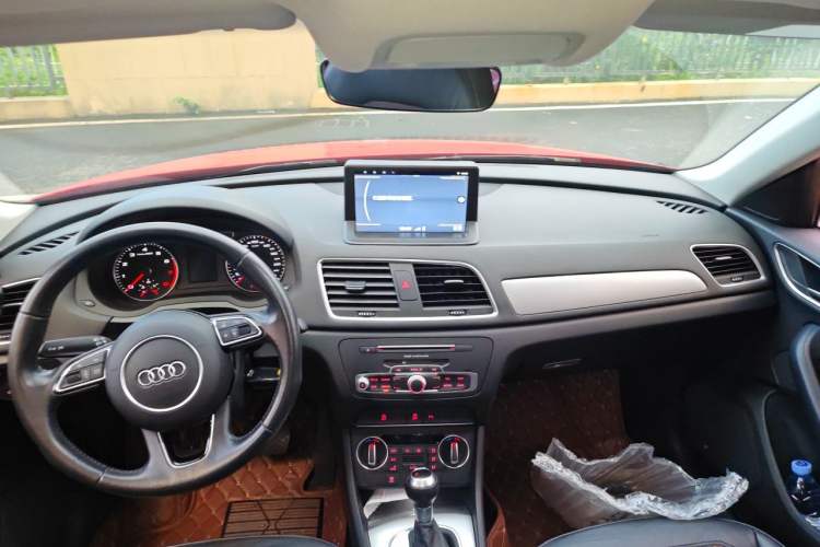 Used Audi Q3 2016 30 TFSI Fashion Model Headliner