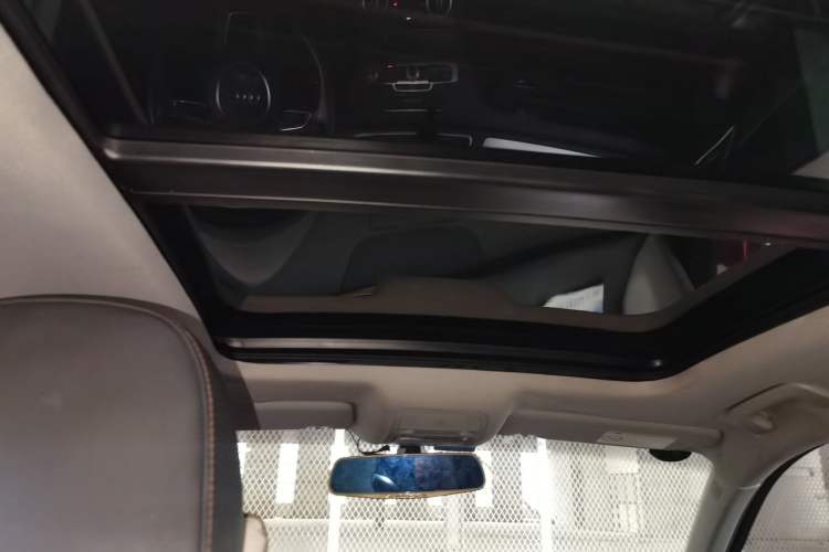 Used Audi Q3 2016 30 TFSI Fashion Model Headliner
