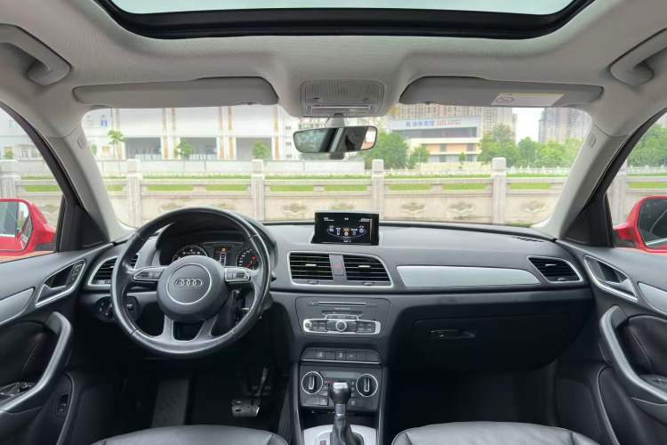Used Audi Q3 2016 30 TFSI Fashion Model Headliner