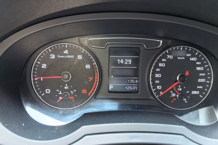 Used Audi Q3 2016 35 TFSI Fashion Model Instrument Cluster