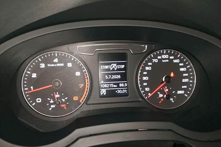 Used Audi Q3 2016 30 TFSI Fashion Model Instrument Cluster