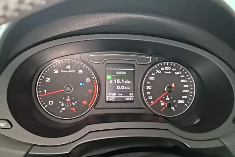 Used Audi Q3 2016 35 TFSI Style Edition Instrument Cluster
