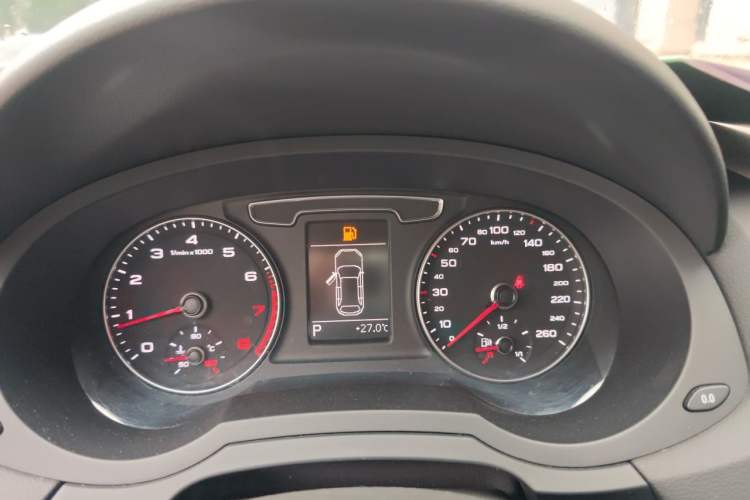 Used Audi Q3 2016 30 TFSI Fashion Model Instrument Cluster