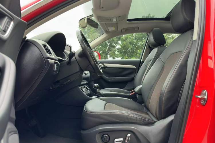 Used Audi Q3 2016 30 TFSI Fashion Model Interior 1