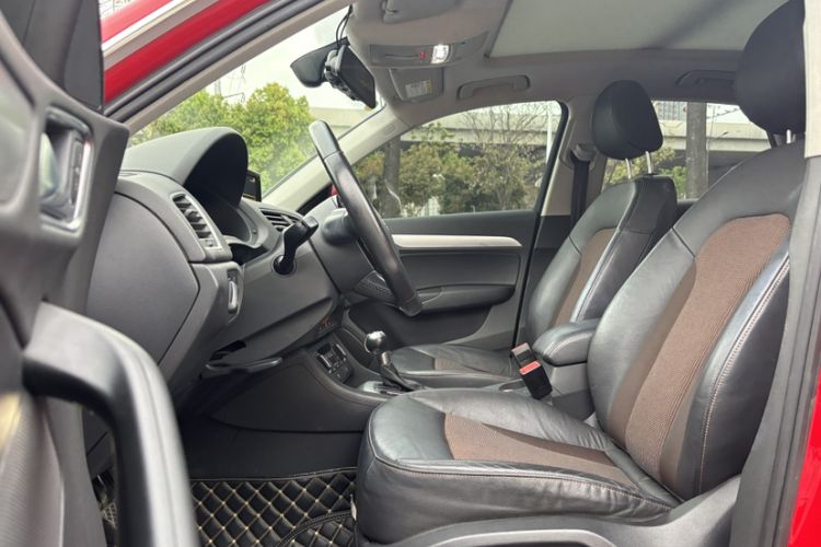 Used Audi Q3 2016 35 TFSI Fashion Model Interior 6