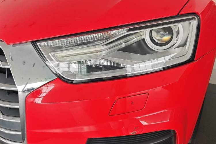 Used Audi Q3 2016 30 TFSI Fashion Model Left Front Headlight
