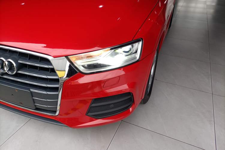 Used Audi Q3 2016 35 TFSI Fashion Model Left Front Headlight