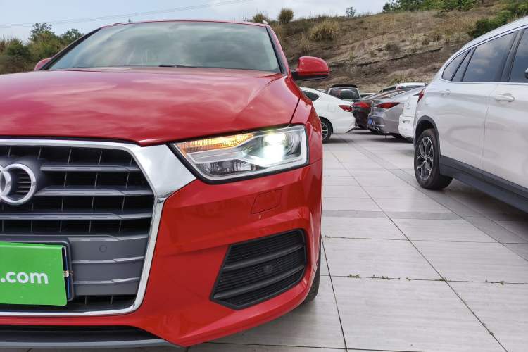 Used Audi Q3 2016 30 TFSI Fashion Model Left Front Headlight