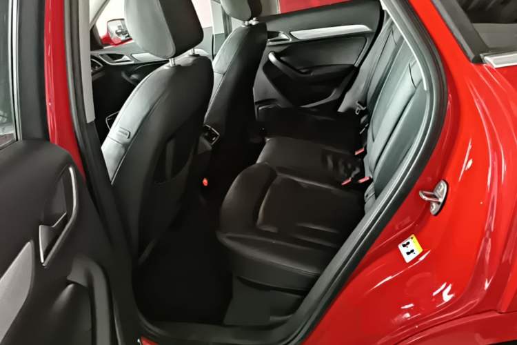 Used Audi Q3 2016 35 TFSI Style Edition Left Rear Seat