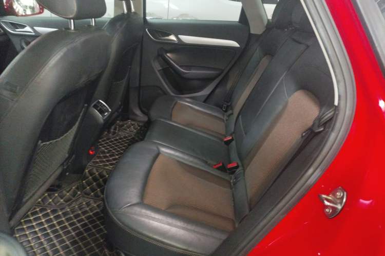 Used Audi Q3 2016 35 TFSI Fashion Model Left Rear Seat