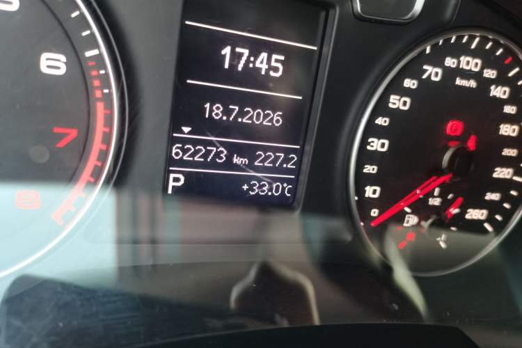 Used Audi Q3 2016 30 TFSI Fashion Model Odometer Close Up