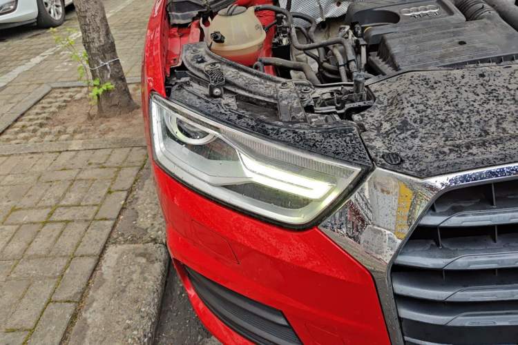 Used Audi Q3 2016 30 TFSI Standard Model Right Front Headlight