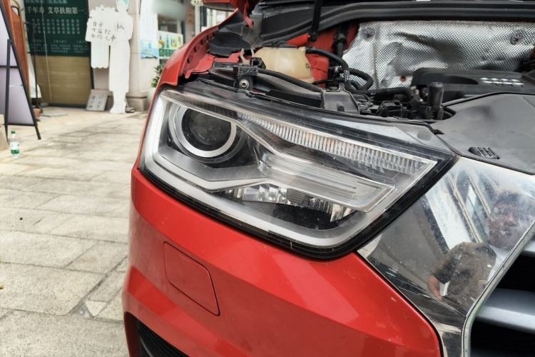 Used Audi Q3 2016 30 TFSI Standard Model Right Front Headlight