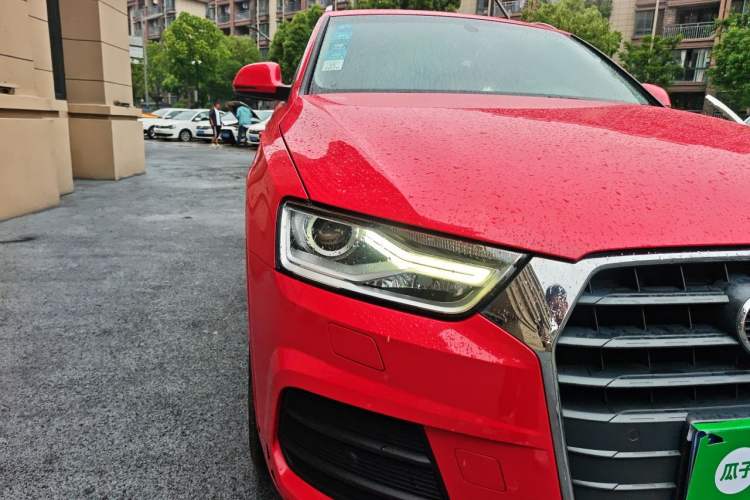 Used Audi Q3 2016 30 TFSI Fashion Model Right Front Headlight