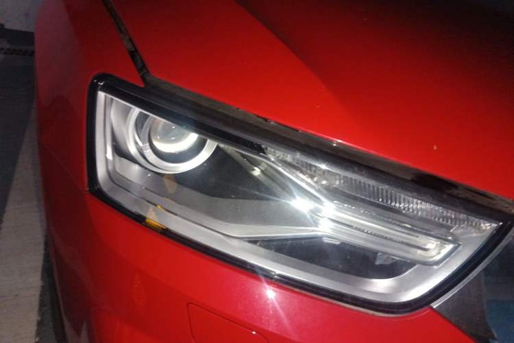 Used Audi Q3 2016 30 TFSI Fashion Model Right Front Headlight