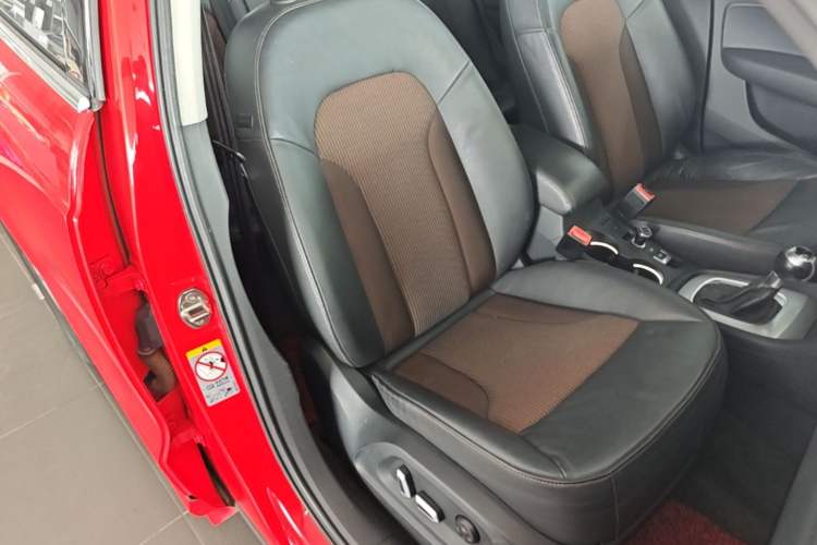 Used Audi Q3 2016 30 TFSI Fashion Model Right Front Seat