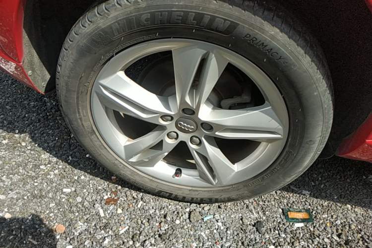 Used Audi Q3 2016 35 TFSI Style Edition Right Rear Wheel Hub