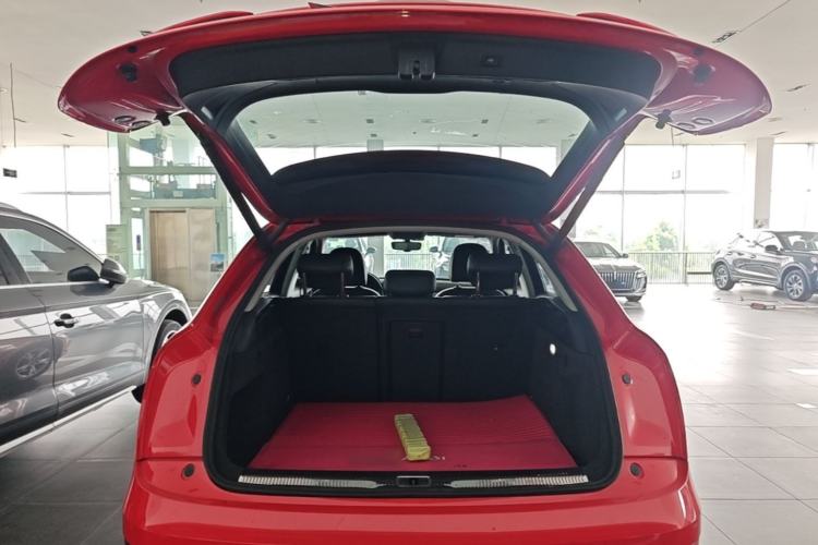 Used Audi Q3 2016 30 TFSI Fashion Model Trunk