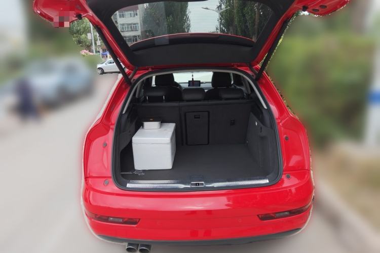 Used Audi Q3 2016 30 TFSI Fashion Model Trunk