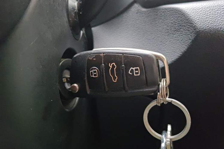 Used Audi Q3 2016 30 TFSI Standard Model Vehicle Key