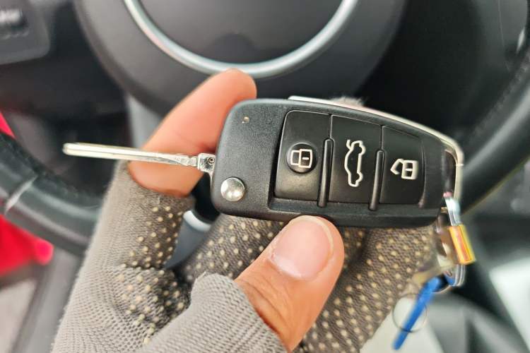 Used Audi Q3 2016 35 TFSI Fashion Model Vehicle Key