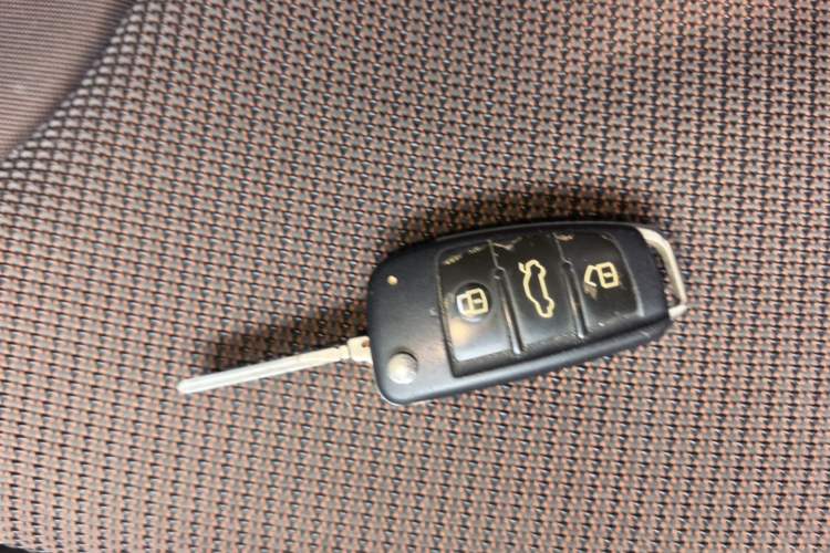 Used Audi Q3 2016 35 TFSI Fashion Model Vehicle Key