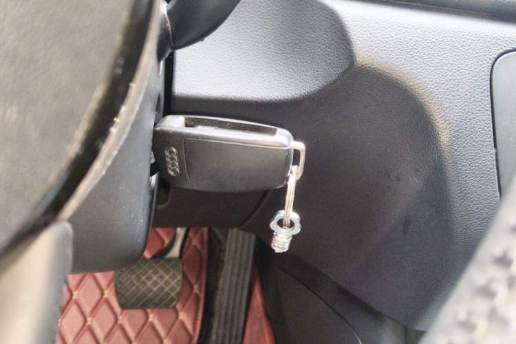 Used Audi Q3 2016 30 TFSI Fashion Model Vehicle Key