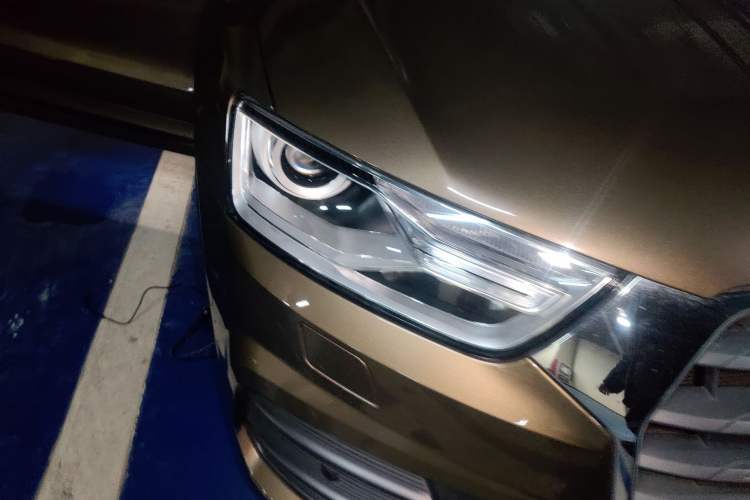 Used Audi Q3 2016 30 TFSI Fashion Model Right Front Headlight