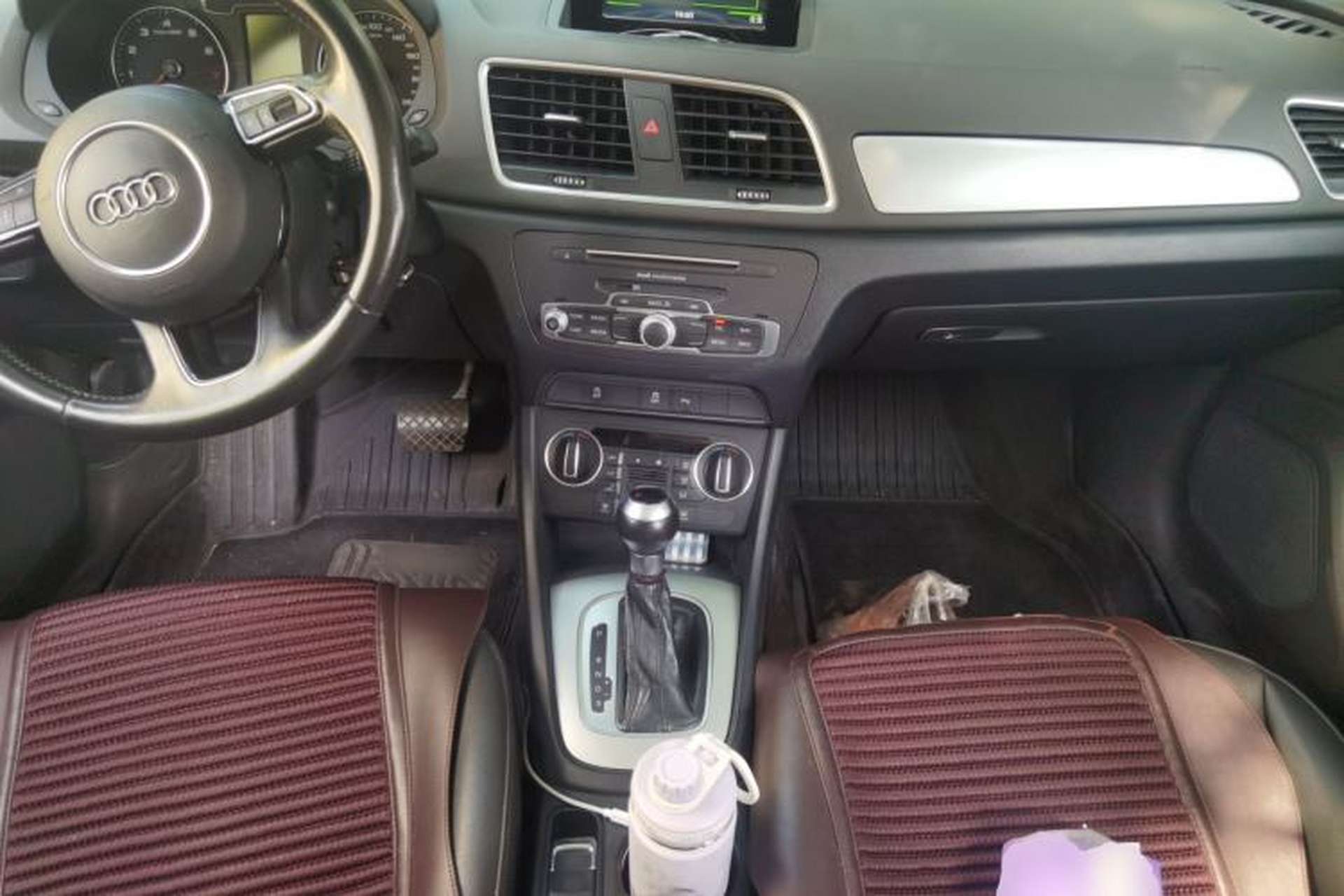 Used Audi Q3 2016 35 TFSI Fashion Model Center Console