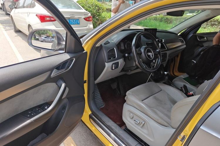 Used Audi Q3 2016 35 TFSI quattro all-wheel-drive style model Driver Seat