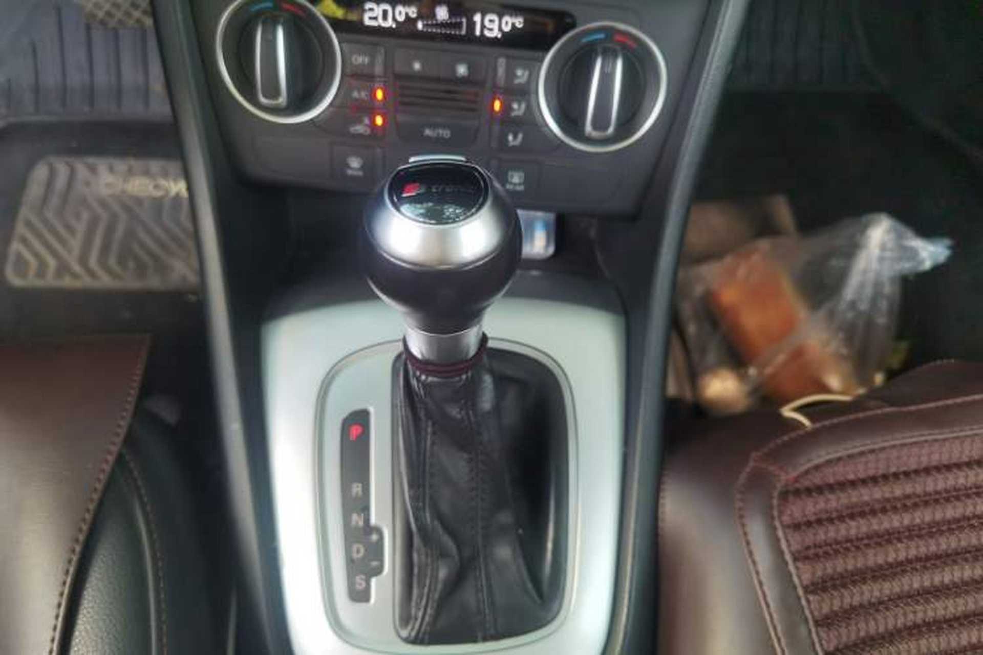 Used Audi Q3 2016 35 TFSI Fashion Model Gear Lever