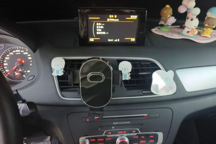 Used Audi Q3 2016 35 TFSI Fashion Model Audio And AC Panel