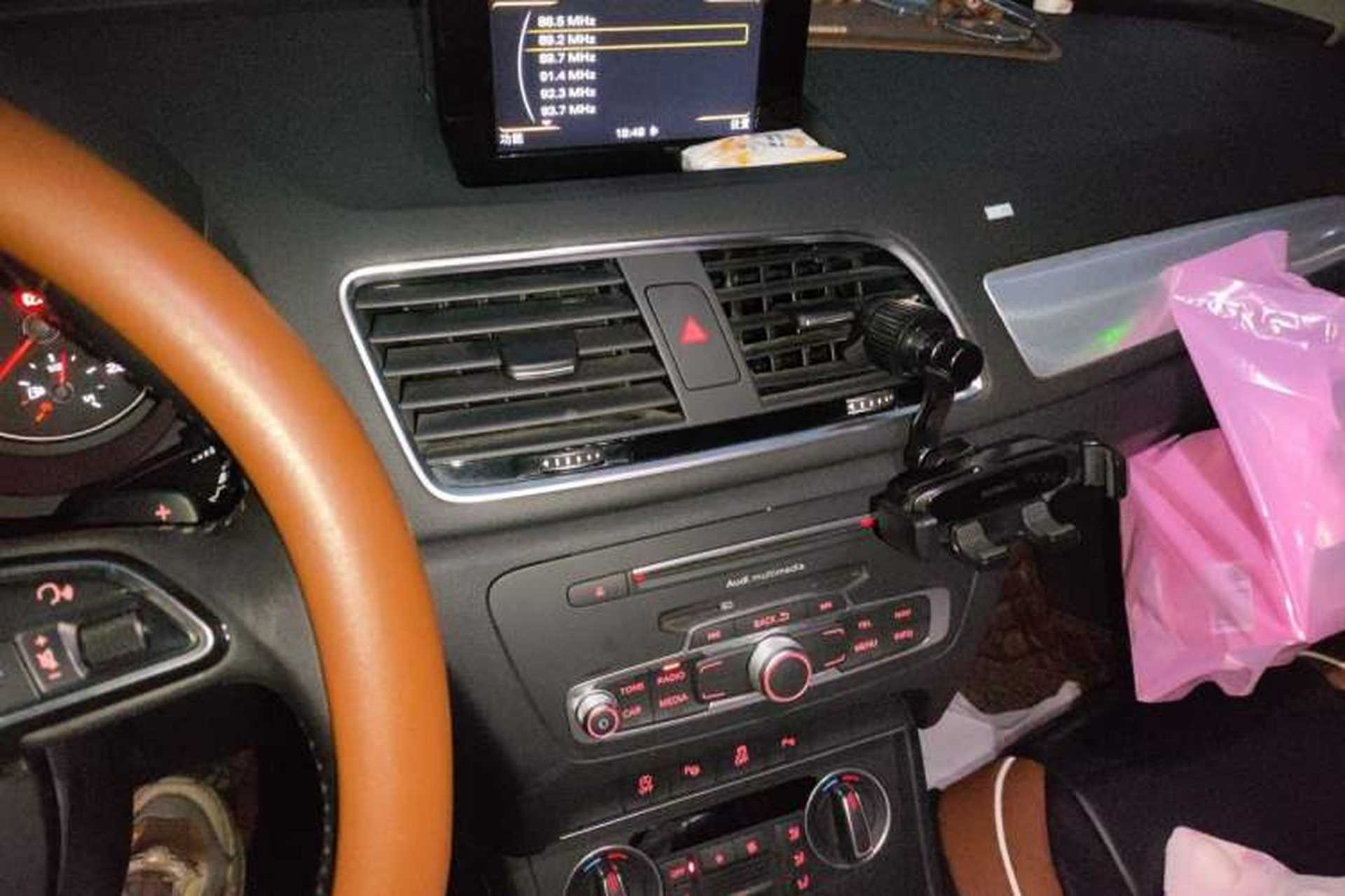 Used Audi Q3 2016 30 TFSI Fashion Model Audio And AC Panel