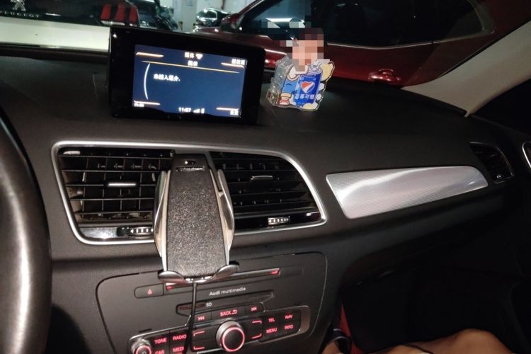Used Audi Q3 2016 30 TFSI Fashion Model Audio And AC Panel