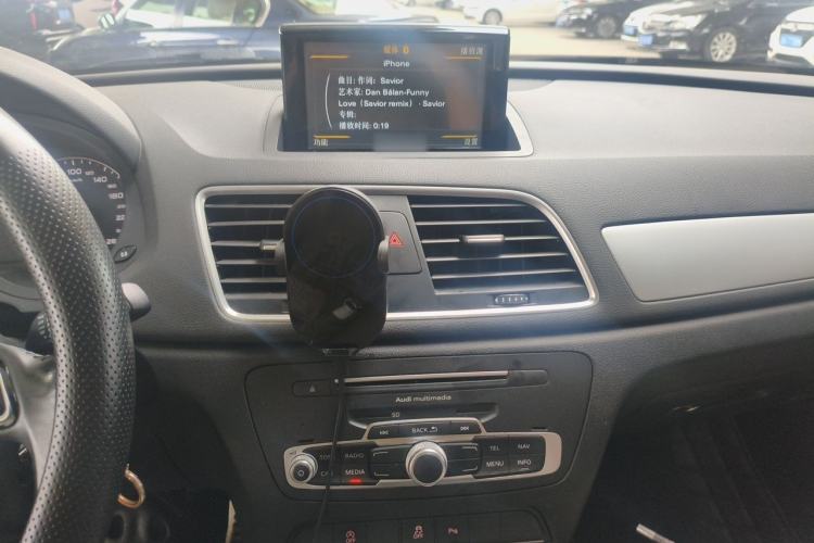 Used Audi Q3 2016 30 TFSI Fashion Model Audio And AC Panel