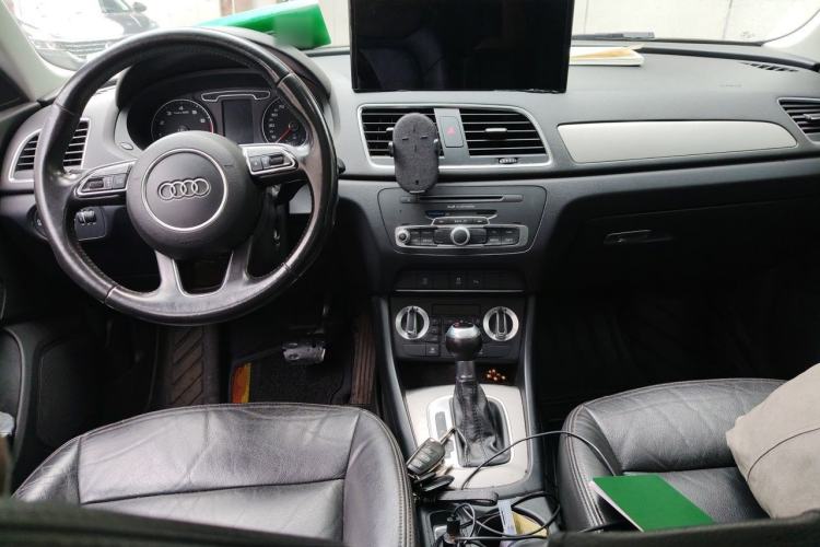 Used Audi Q3 2016 30 TFSI Collector's Edition Intelligent Model Center Console