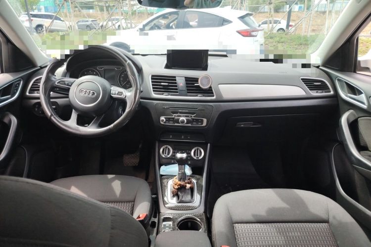 Used Audi Q3 2016 30 TFSI Collector's Edition Intelligent Model Center Console