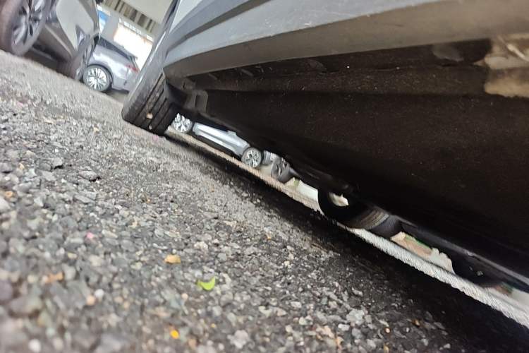 Used Audi Q3 2016 30 TFSI Standard Model Chassis Front Right