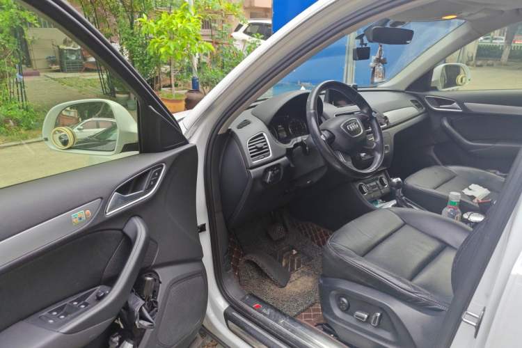 Used Audi Q3 2016 30 TFSI Standard Model Driver Seat